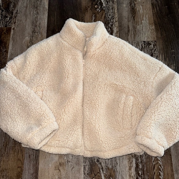 Harper Heritage Cozy Cream Sherpa Jacket - Picture 1 of 3